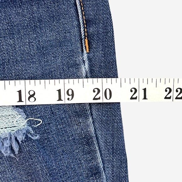 Old Navy Womens Power Straight Ripped Distressed Jeans Size 12 Long Straight Leg - Picture 9 of 11